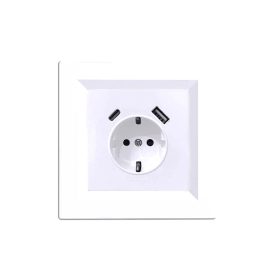Nova csatlakozóaljzat USB csatlakozóval fehér kerettel