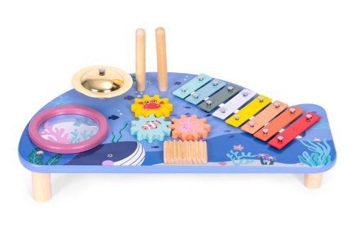 Hangszerasztal xilofonnal cintányérral tamburinnal és shakerrel tengeri témájú